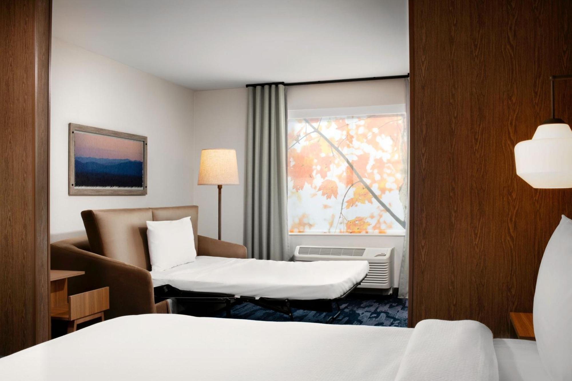 Fairfield By Marriott Inn & Suites Чино Экстерьер фото