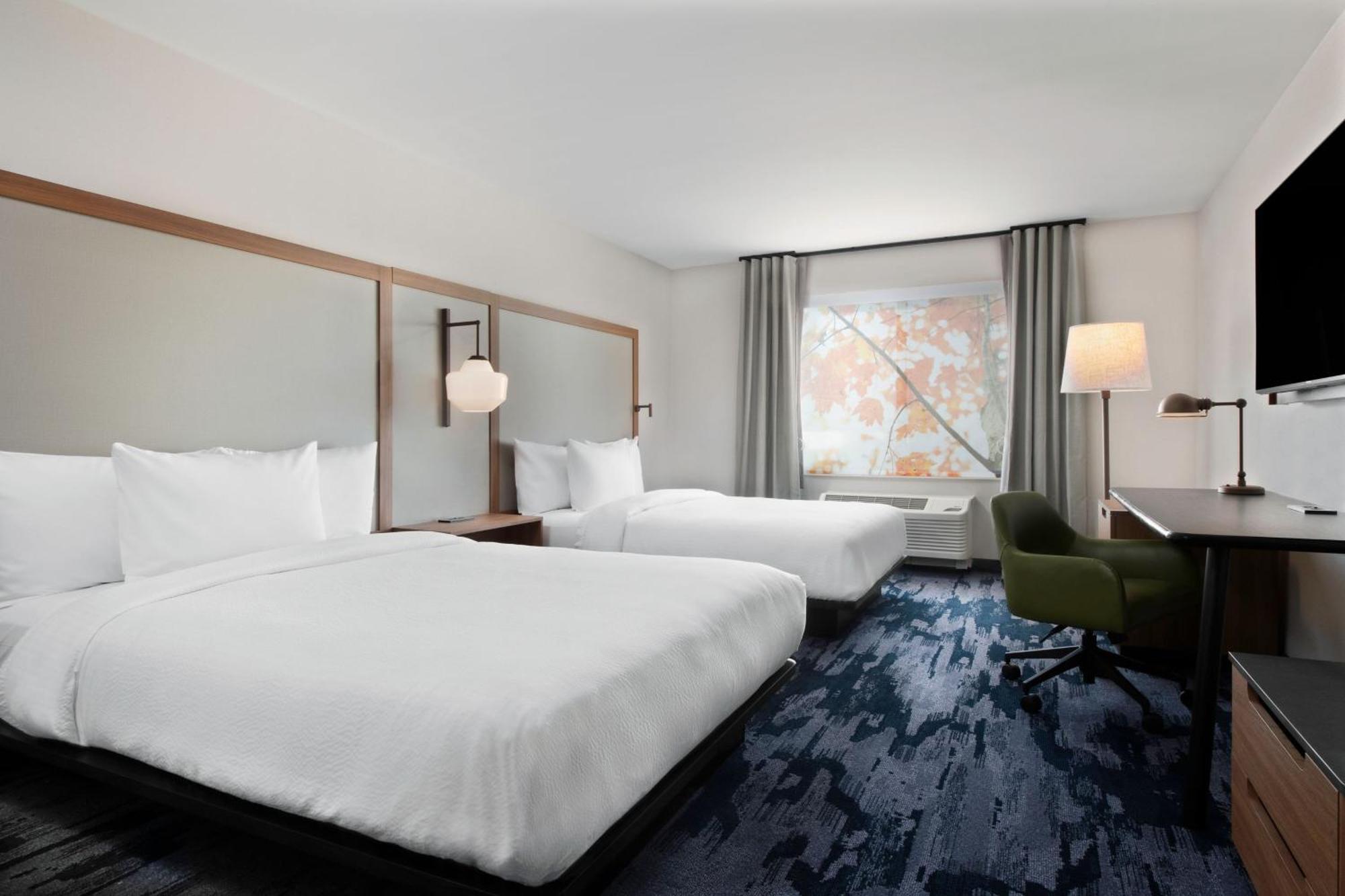 Fairfield By Marriott Inn & Suites Чино Экстерьер фото
